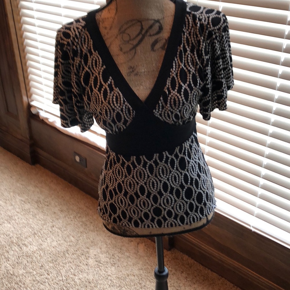 A Byer Blouse Size Medium